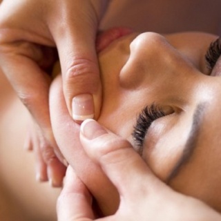 Cursus Bindweefselmassage gelaat (Dinsdag 9 mei 10:00 tot 13:00 uur)